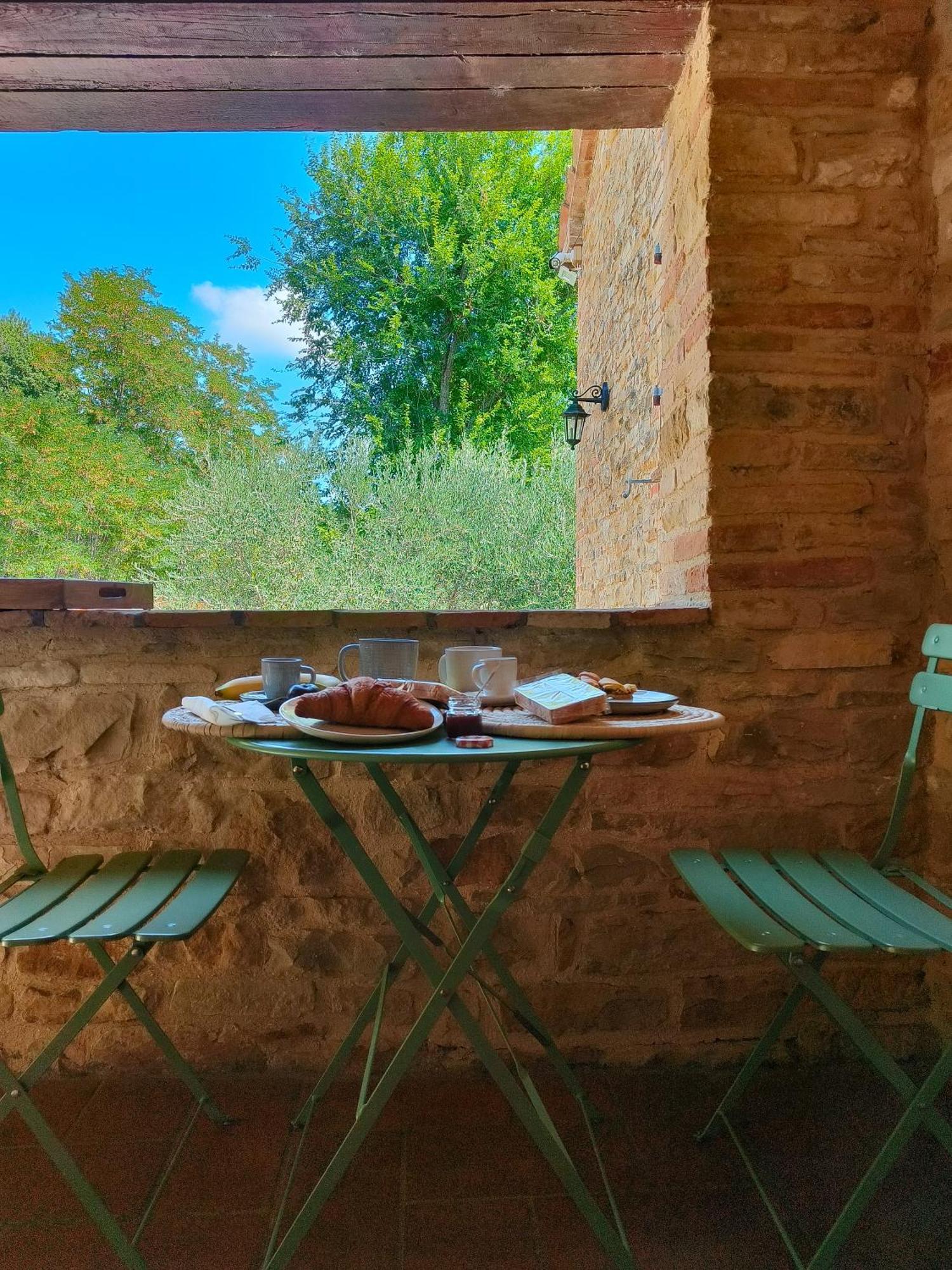 B&B Nel Vigneto Castelplanio Exterior photo